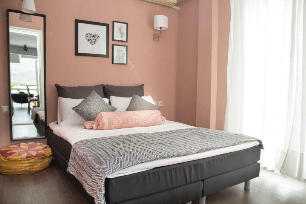 Port View Suites 2 Kavála Luaran gambar