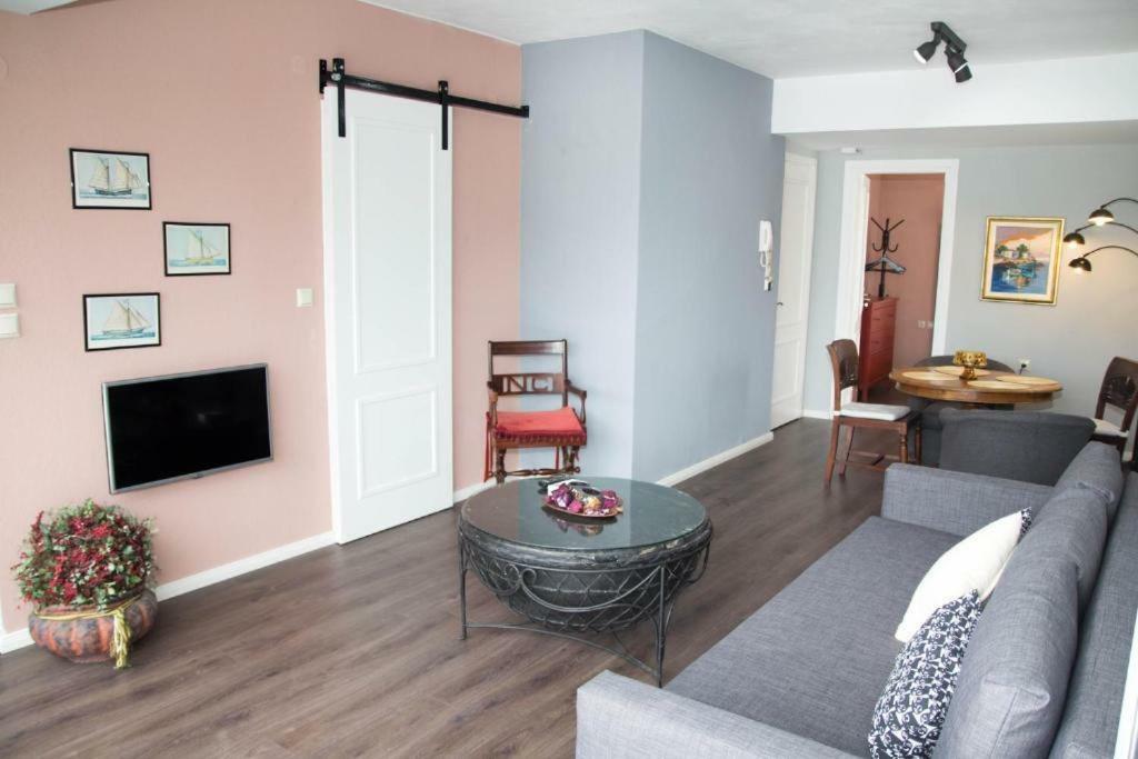 Port View Suites 2 Kavála Luaran gambar