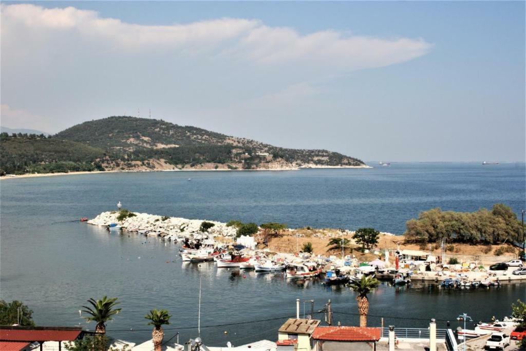 Port View Suites 2 Kavála Luaran gambar